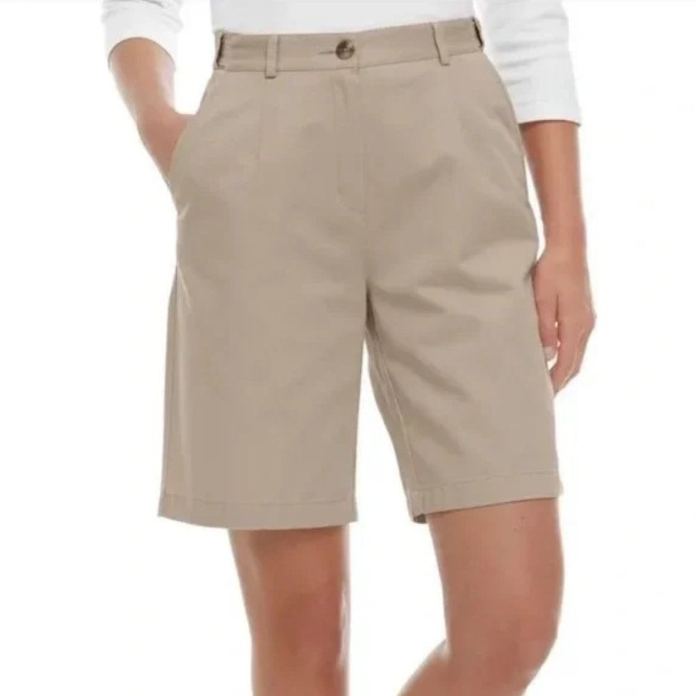 NWT L.L. Bean Bayside High Rise Bermuda Shorts in Khaki